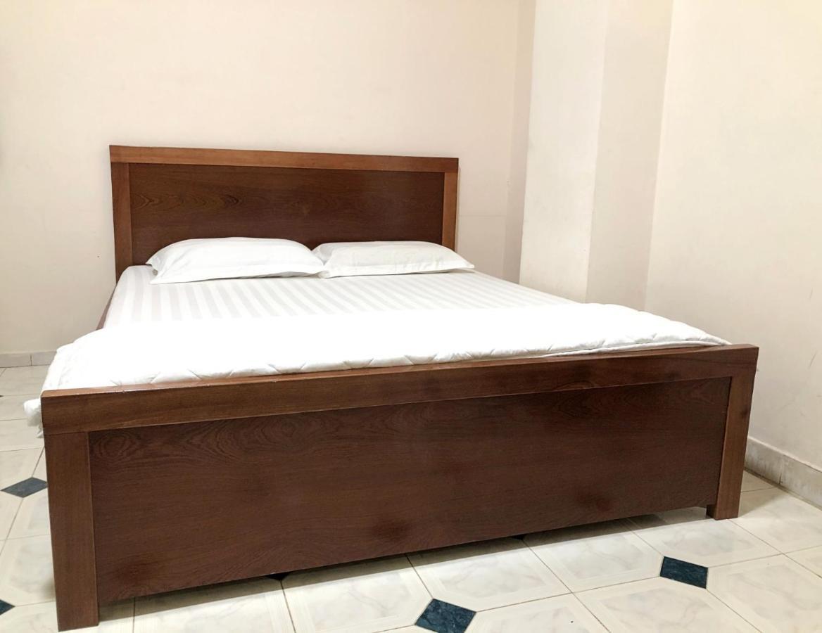 B.V.I Guest House مدينة هوشي منه المظهر الخارجي الصورة